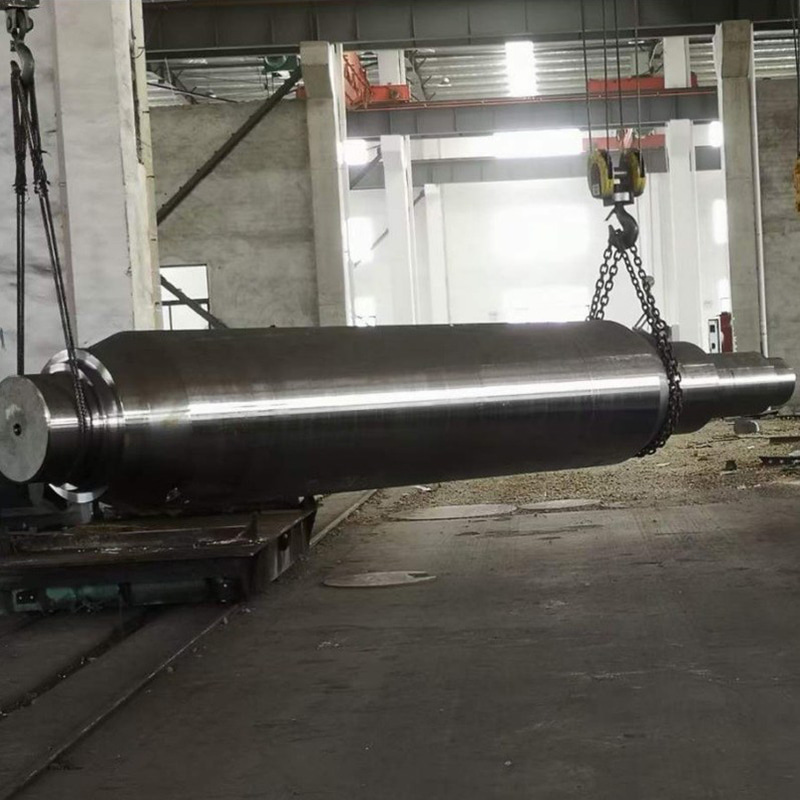 S355JR/SAE4140 Bề mặt hoàn thiện sáng bóng bằng thép được rèn nóng Trục cánh quạt tuabin bằng thép